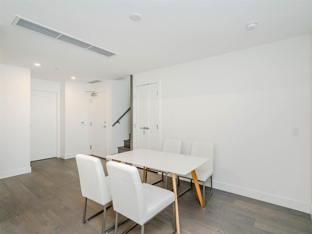 Listing Image for R2930432