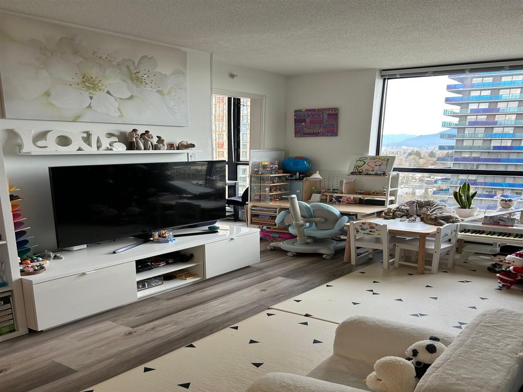 Listing Image for R2950822