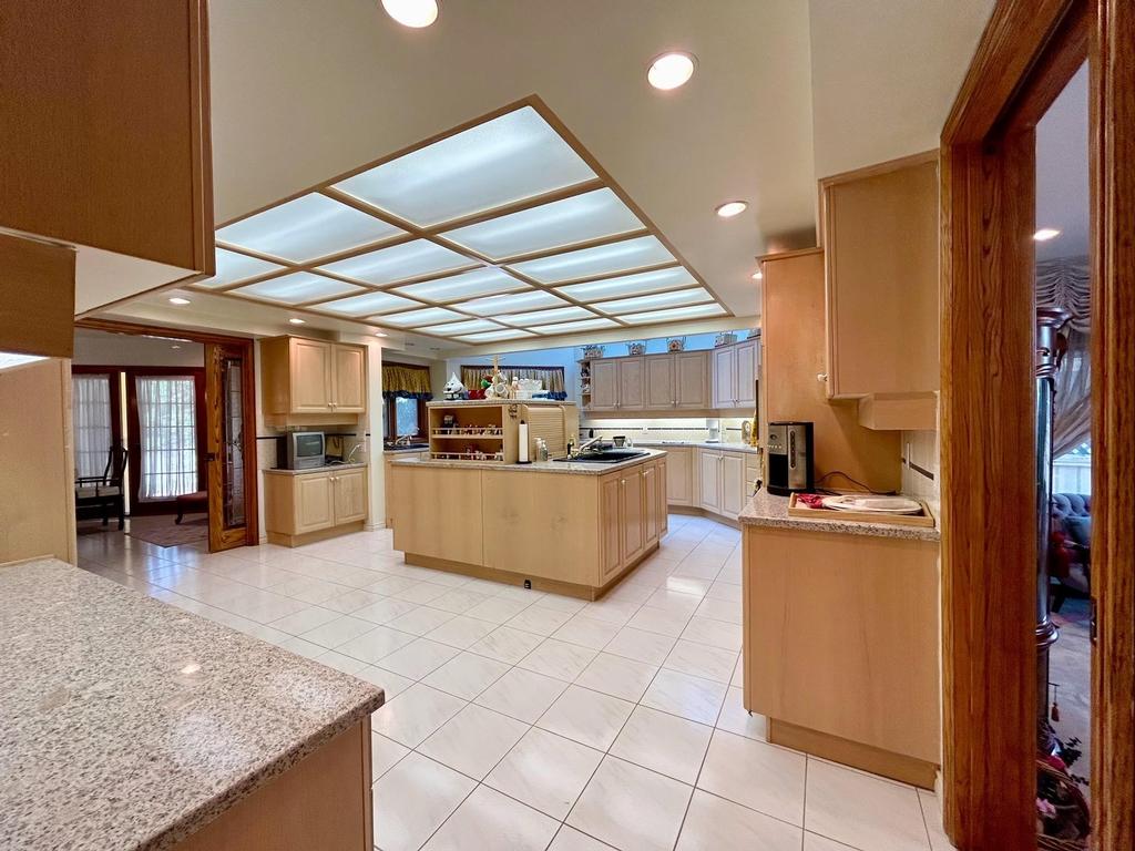 Listing Image for R2957634