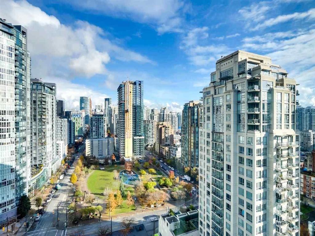 Listing Image for R2967131