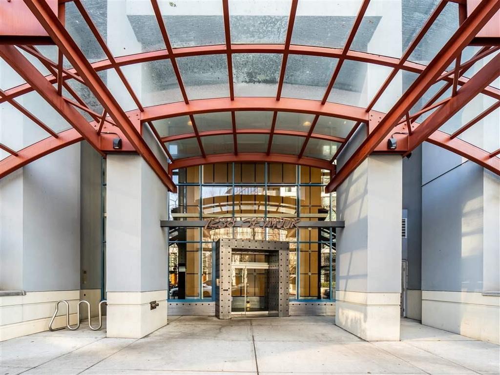 Listing Image for R2967131