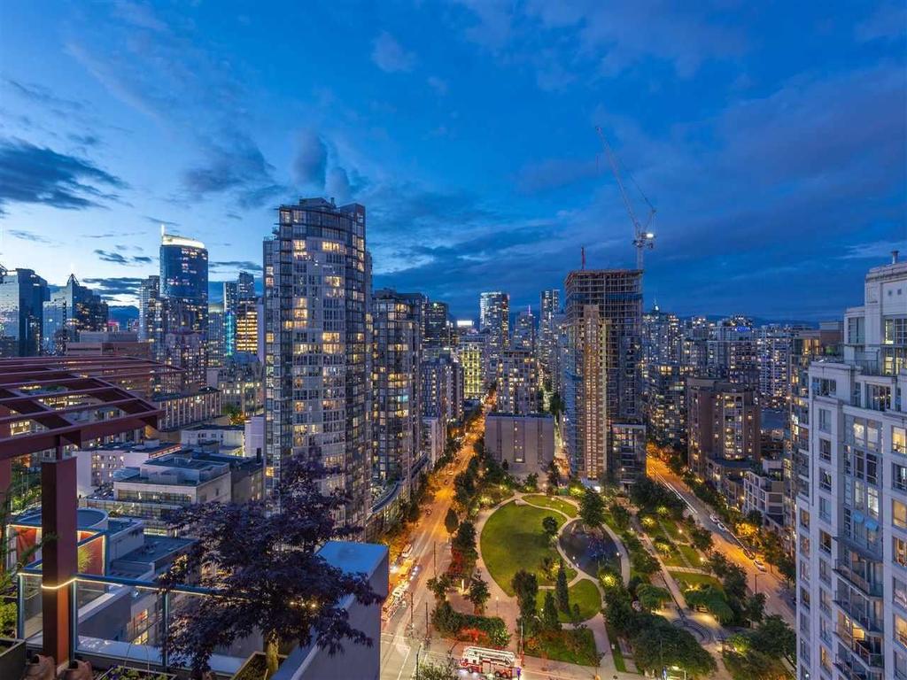 Listing Image for R2967131