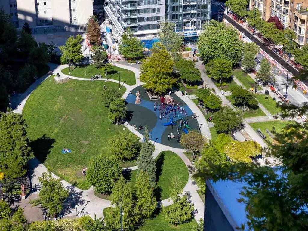 Listing Image for R2967131