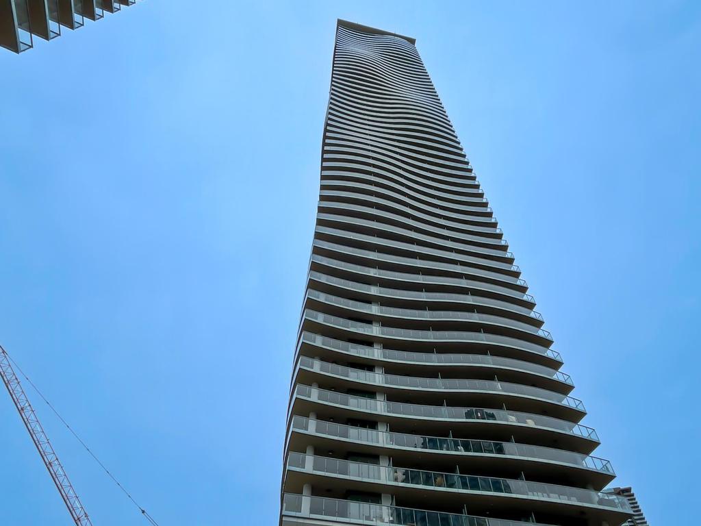 Listing Image for R2972472