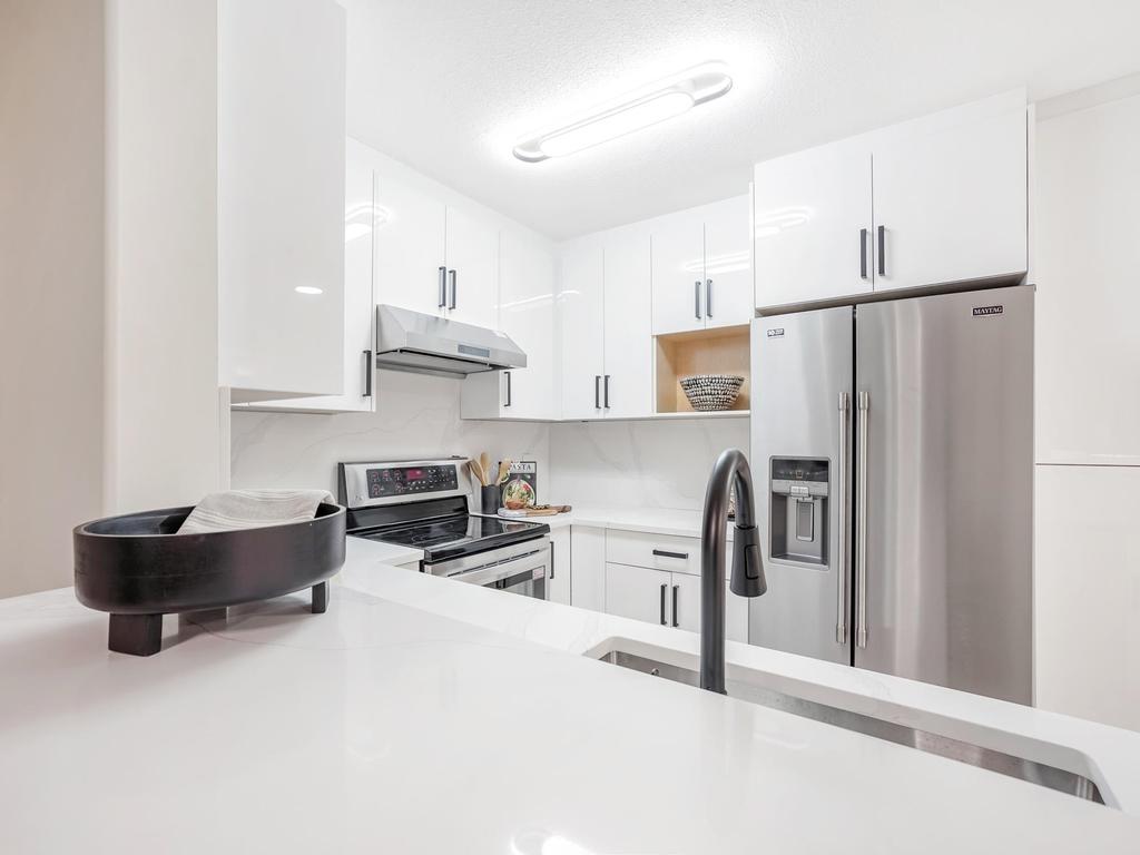 Listing Image for R2974069