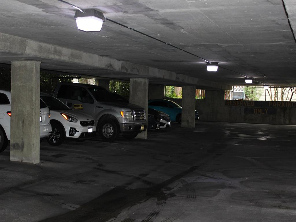 Listing Image for R2974398