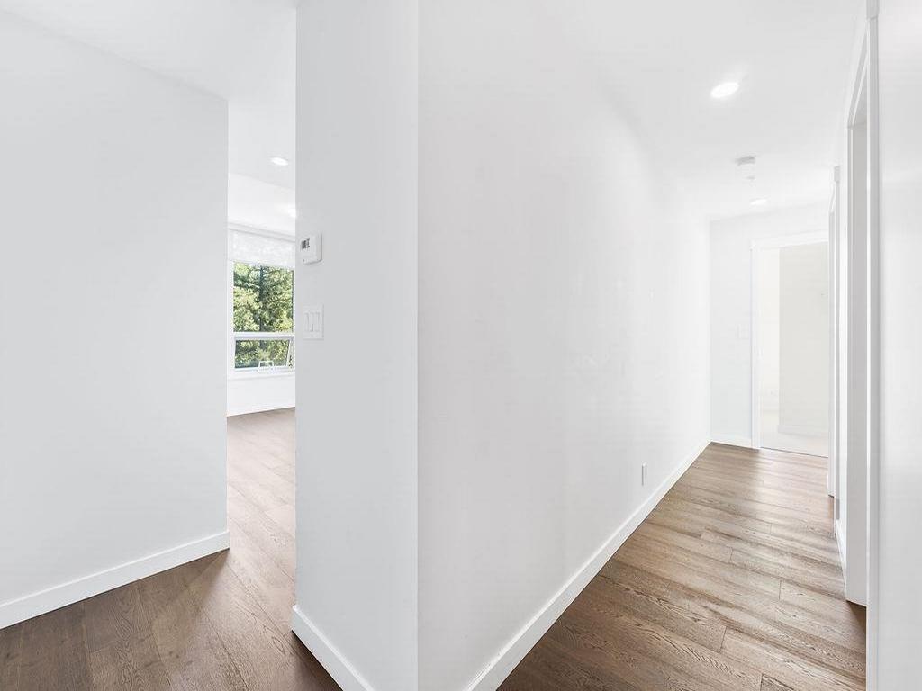 Listing Image for R2983094