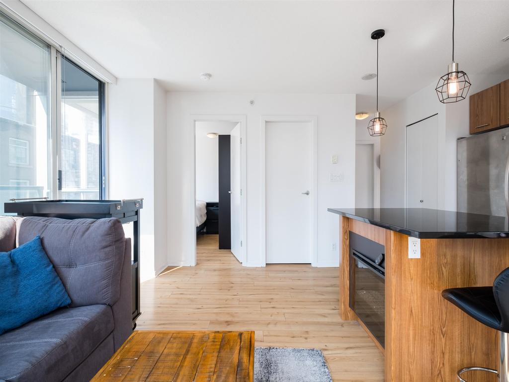 Listing Image for R2984472