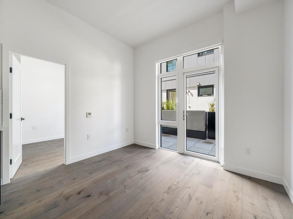 Listing Image for R2984579