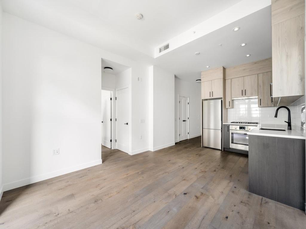 Listing Image for R2984579