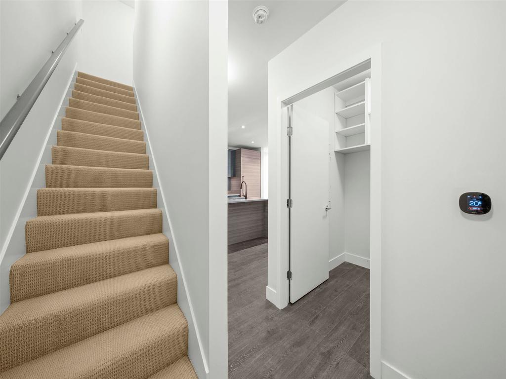 Listing Image for R2984942