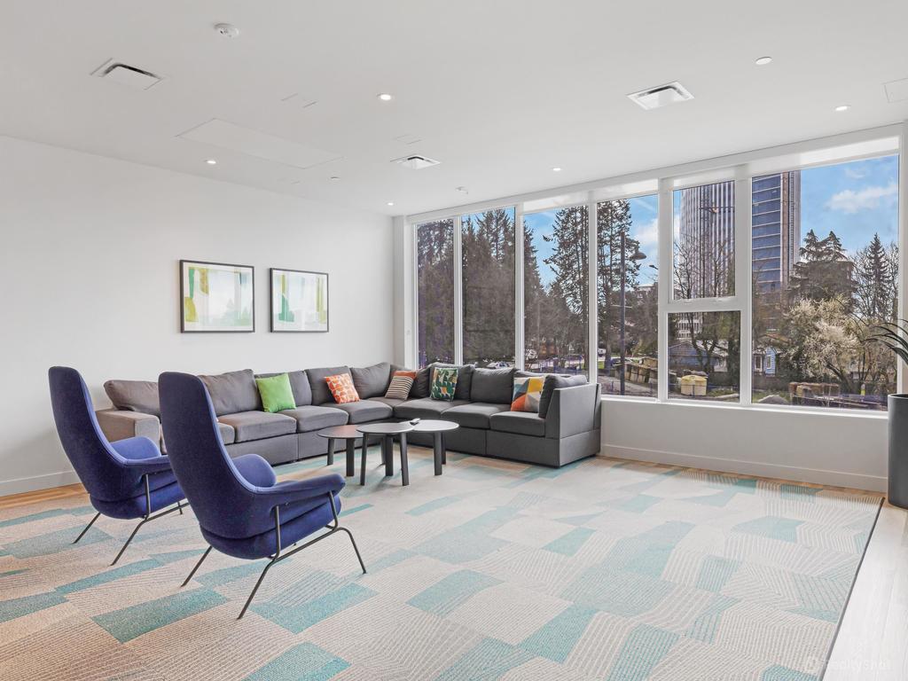 Listing Image for R2987156