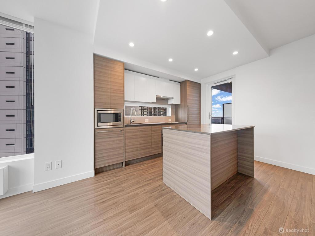 Listing Image for R2987156