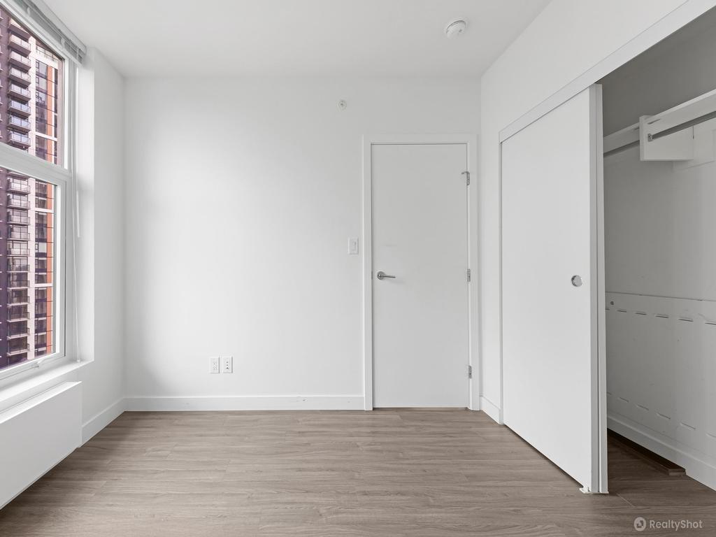 Listing Image for R2987156