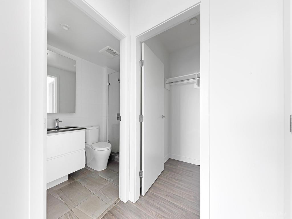 Listing Image for R2987156