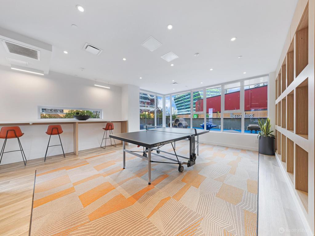 Listing Image for R2987156