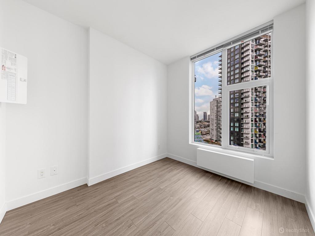 Listing Image for R2987156