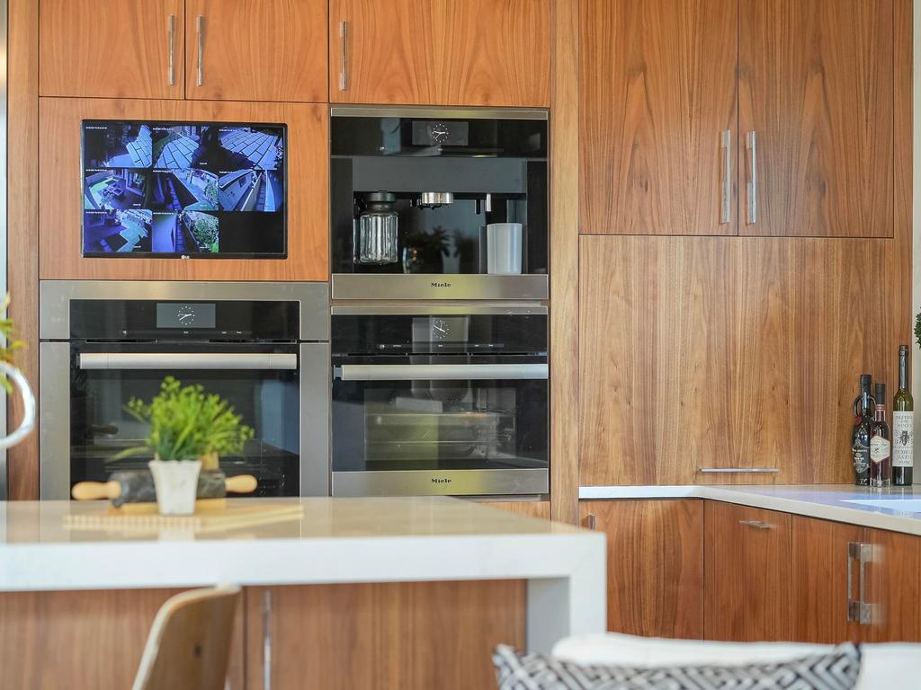 Listing Image for R2987245