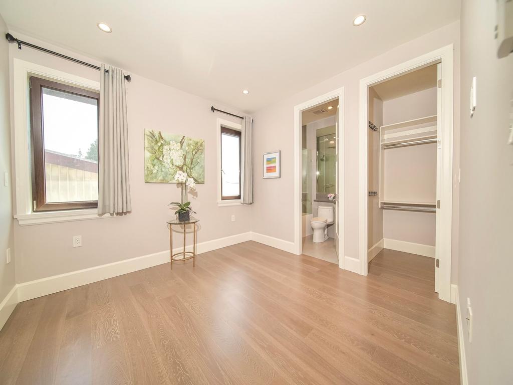 Listing Image for R2987245