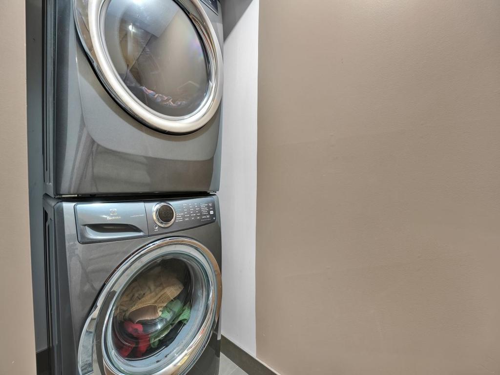 Listing Image for R2989048