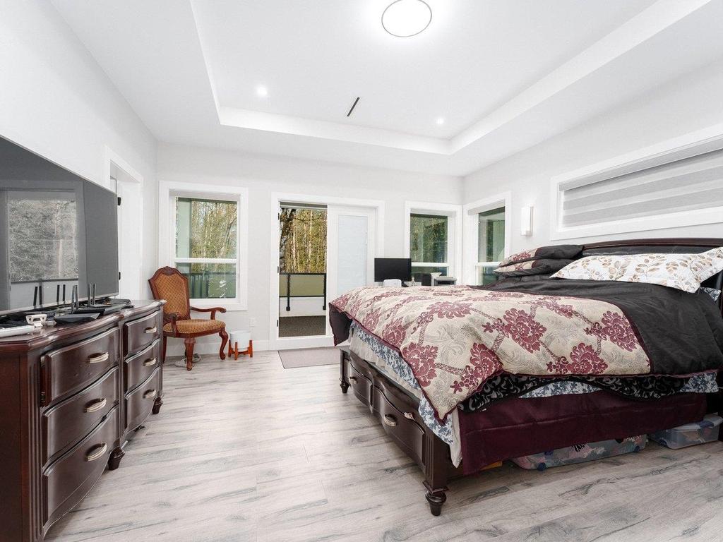 Listing Image for R2989681