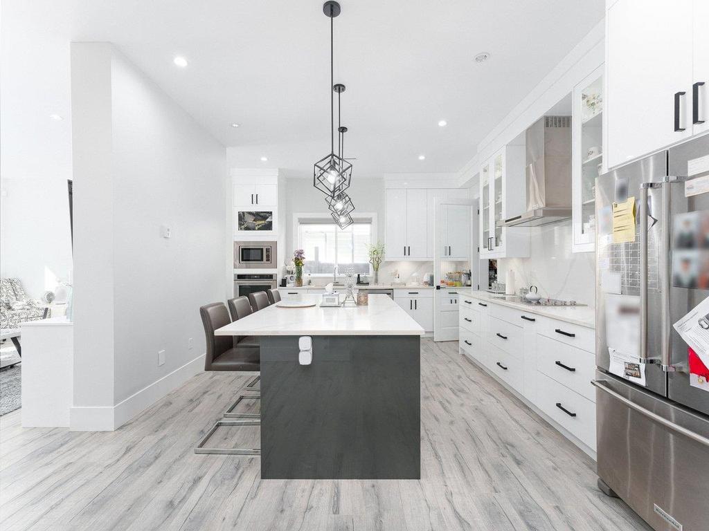 Listing Image for R2989681