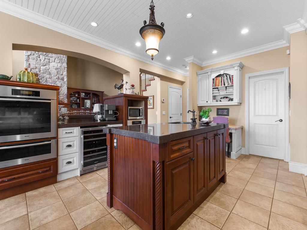 Listing Image for R2989964