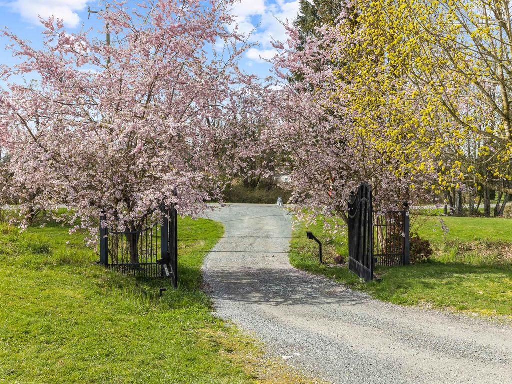 Listing Image for R2989964