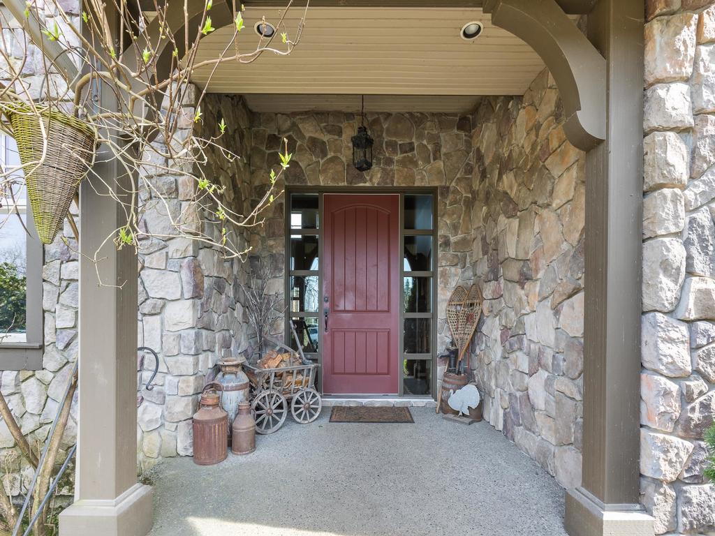 Listing Image for R2989964