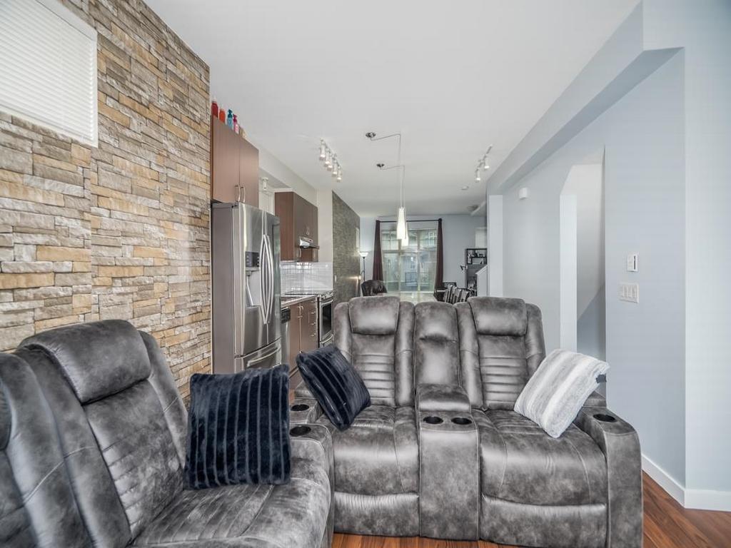 Listing Image for R2990174