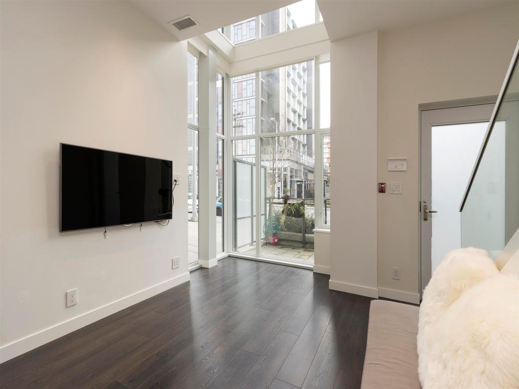 Listing Image for R2991132