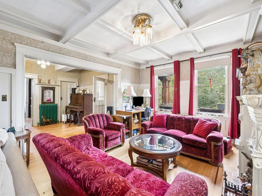 Listing Image for R2991440