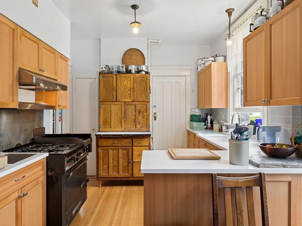 Listing Image for R2991440
