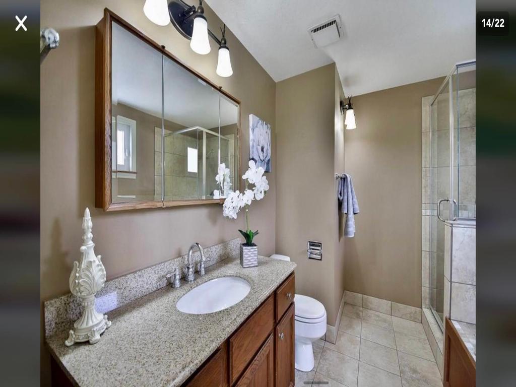 Listing Image for R2992043