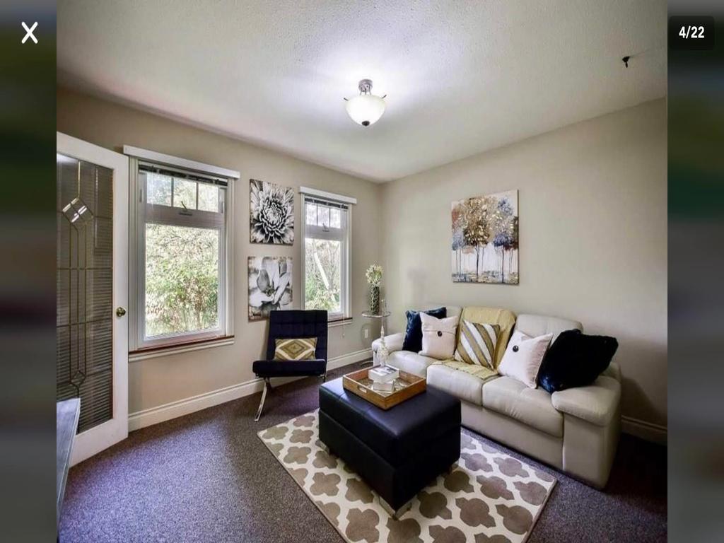 Listing Image for R2992043