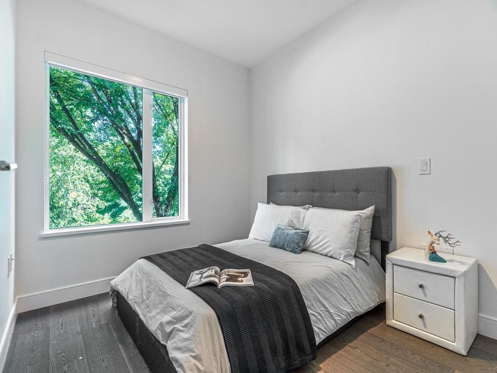 Listing Image for R2992801