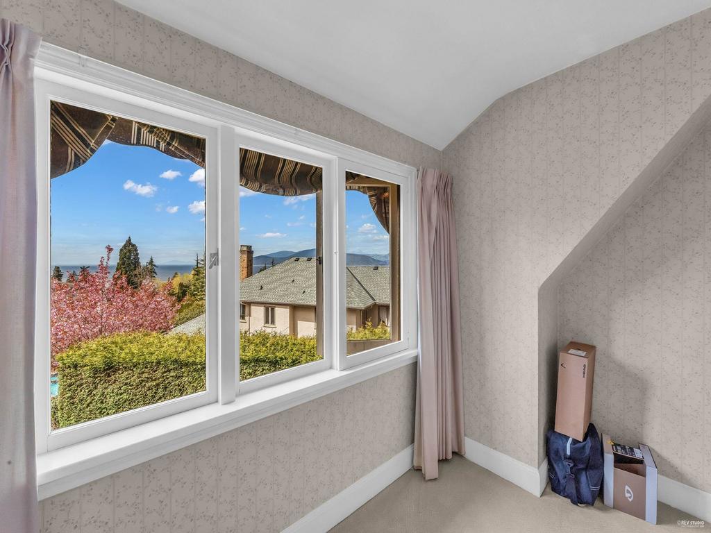 Listing Image for R2992938