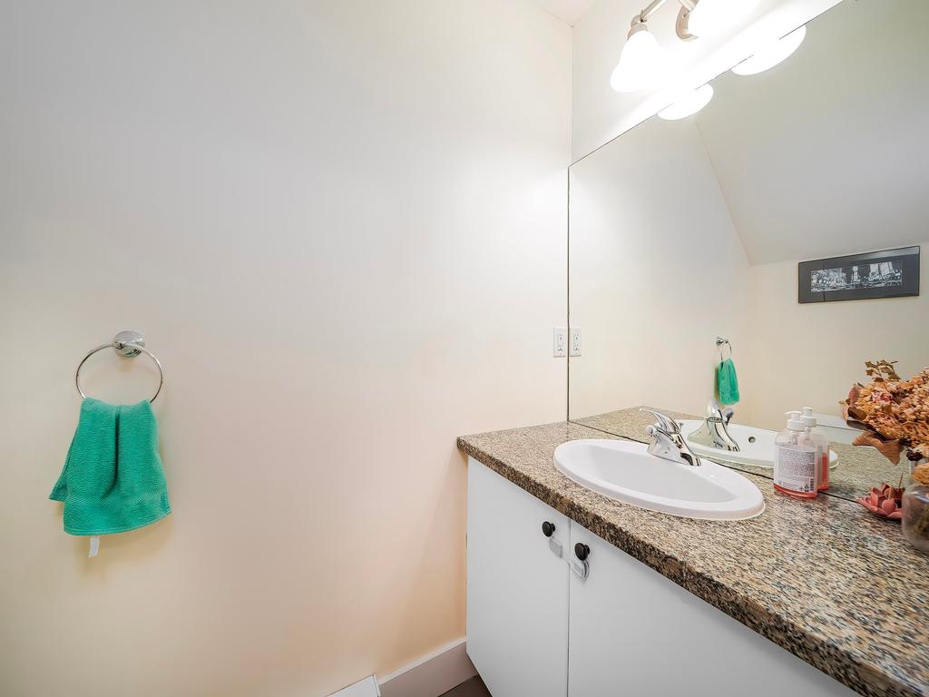 Listing Image for R2993858