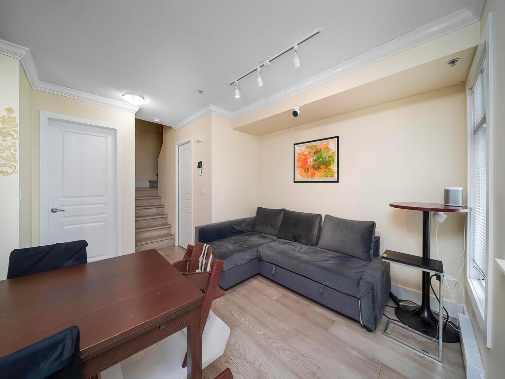 Listing Image for R2993858