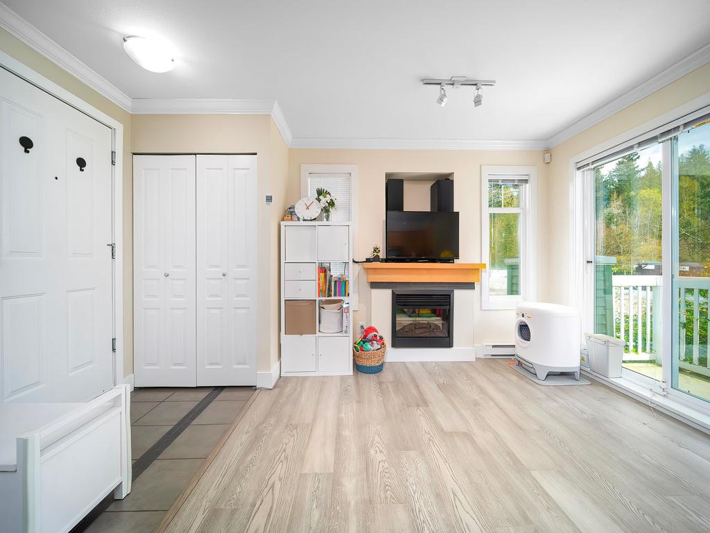 Listing Image for R2993858