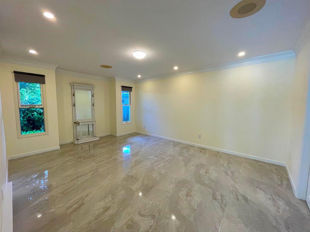 Listing Image for R2994929