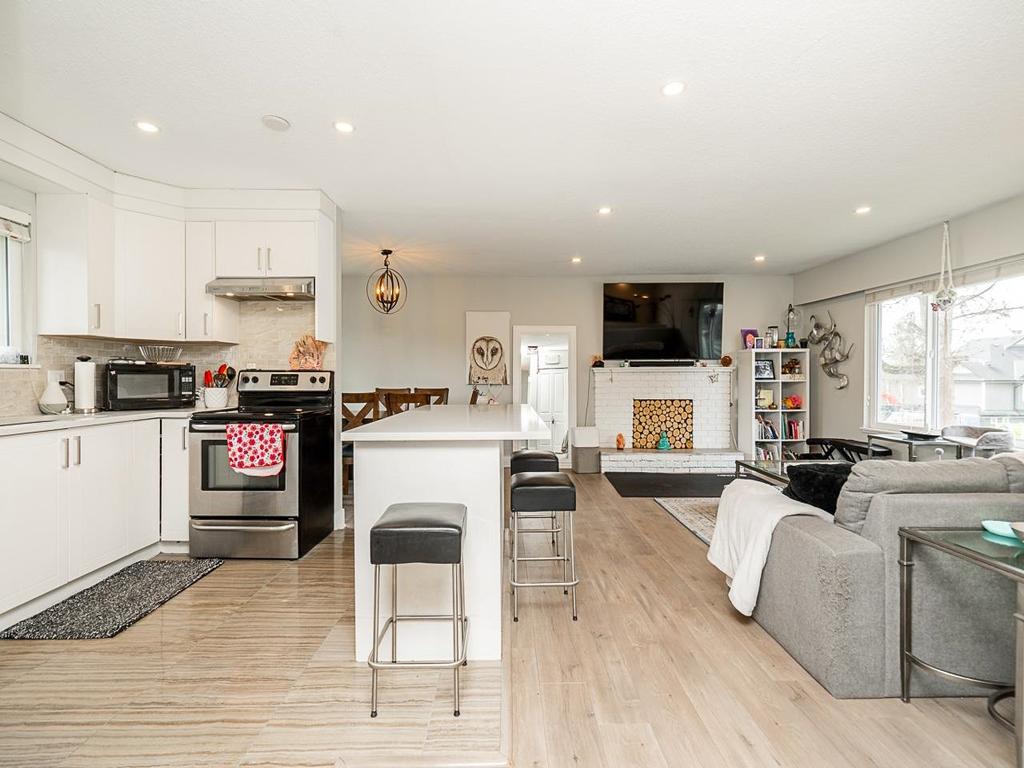 Listing Image for R2995702