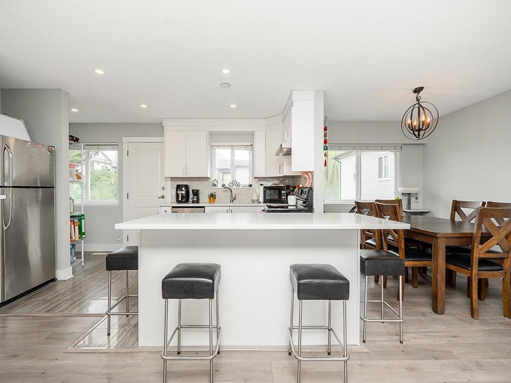 Listing Image for R2995702