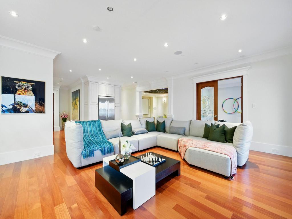 Listing Image for R2997166