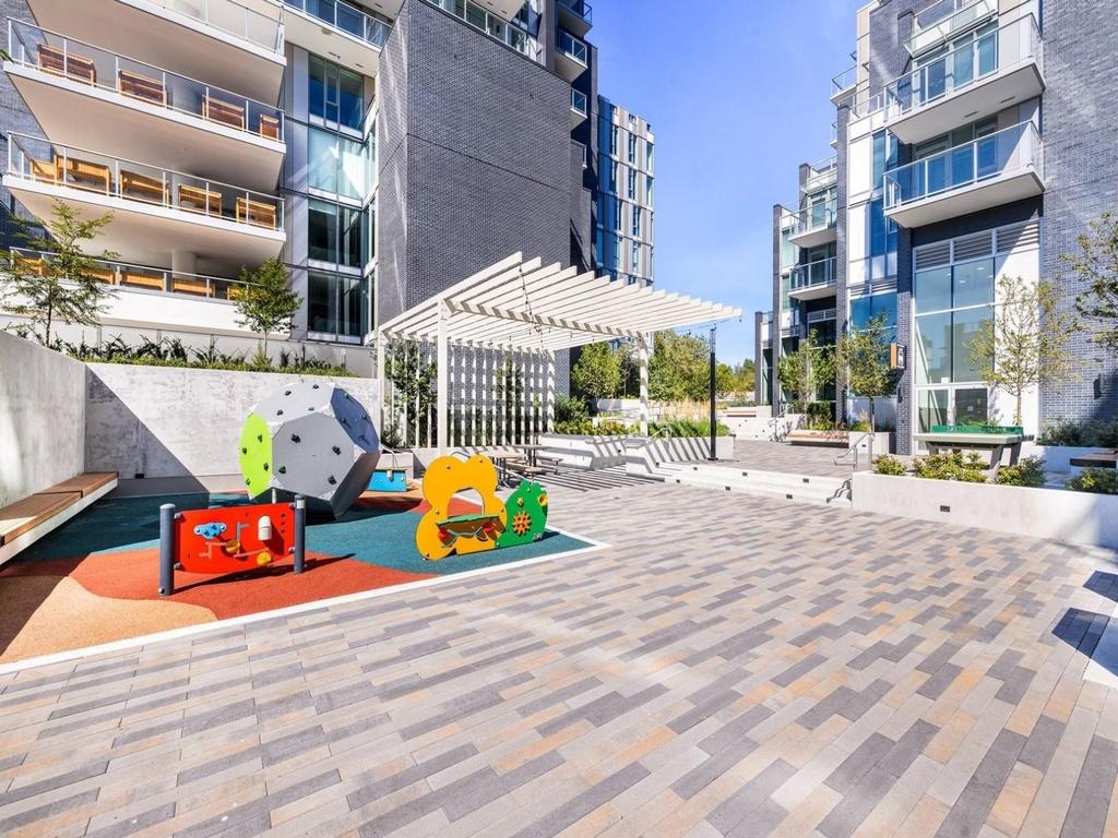 Listing Image for R2998667