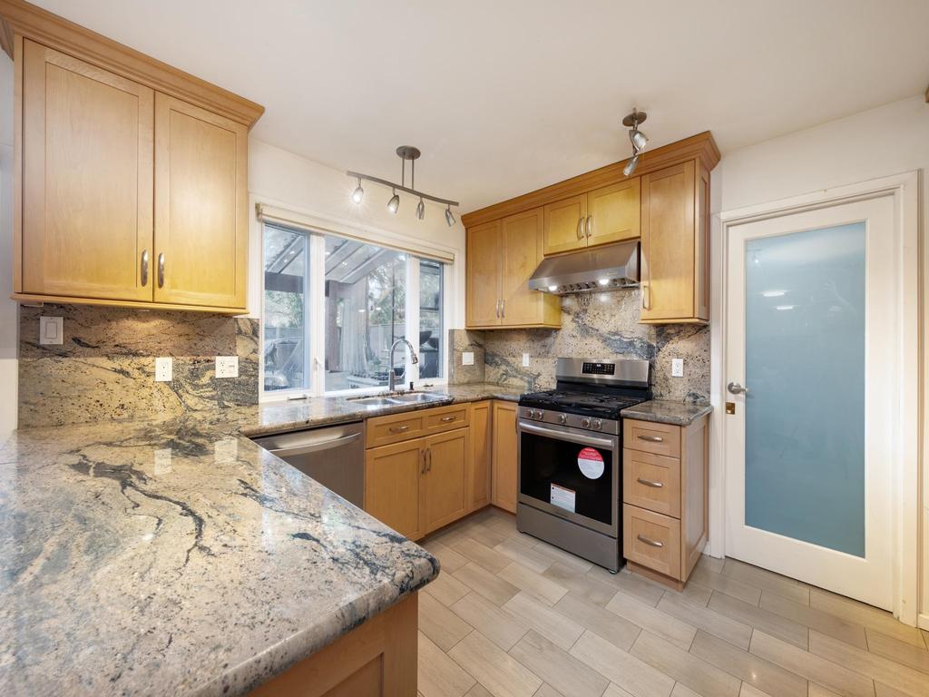 Listing Image for R2999777