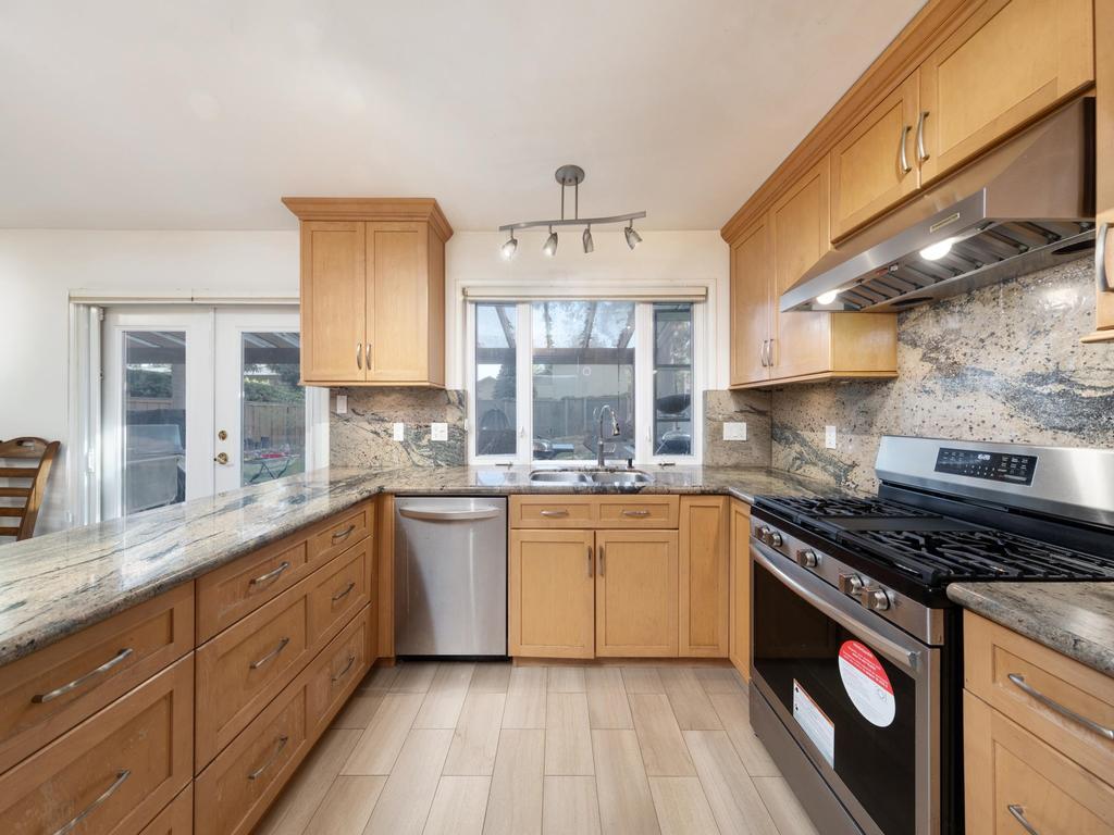 Listing Image for R2999777