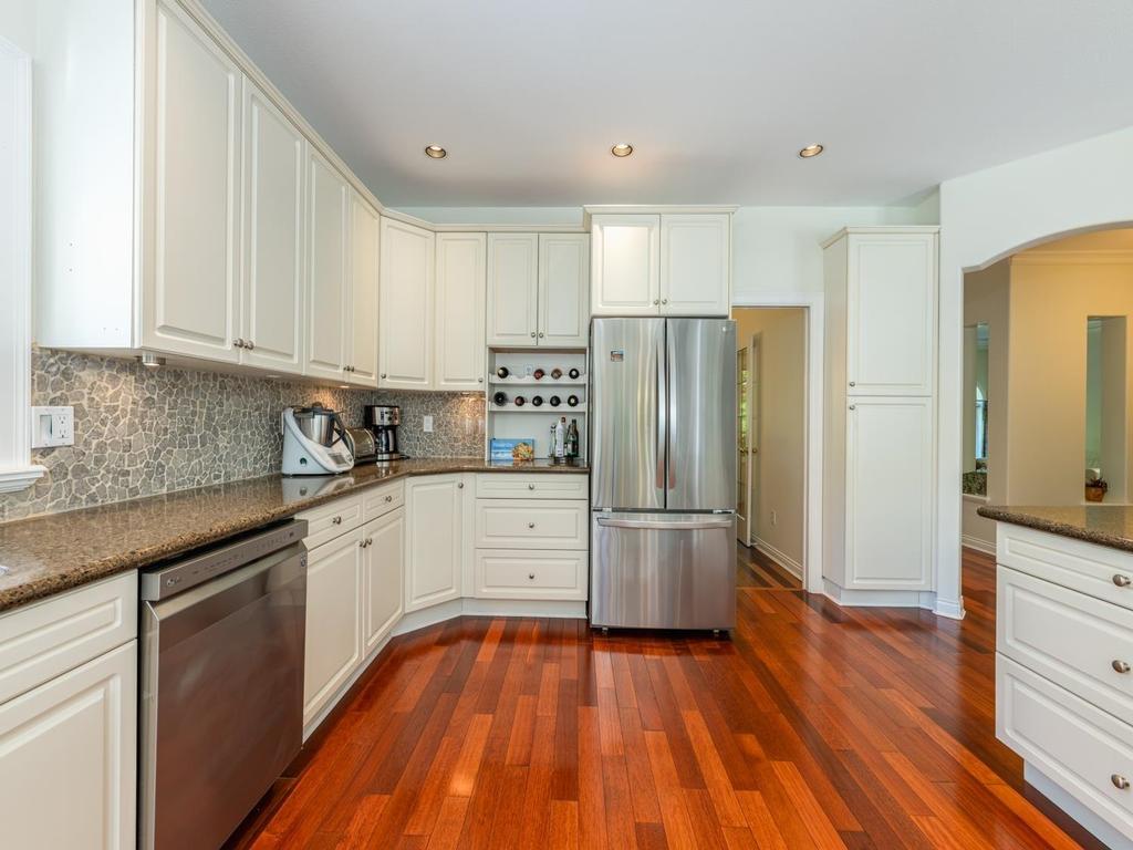 Listing Image for R2999872