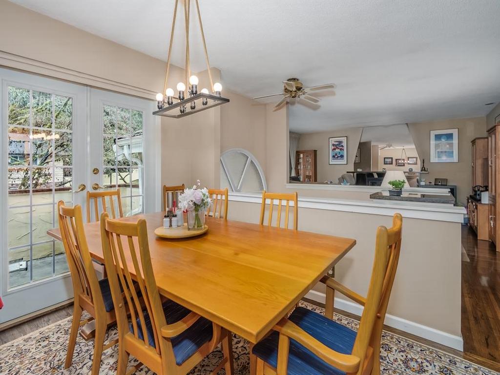 Listing Image for R3000514