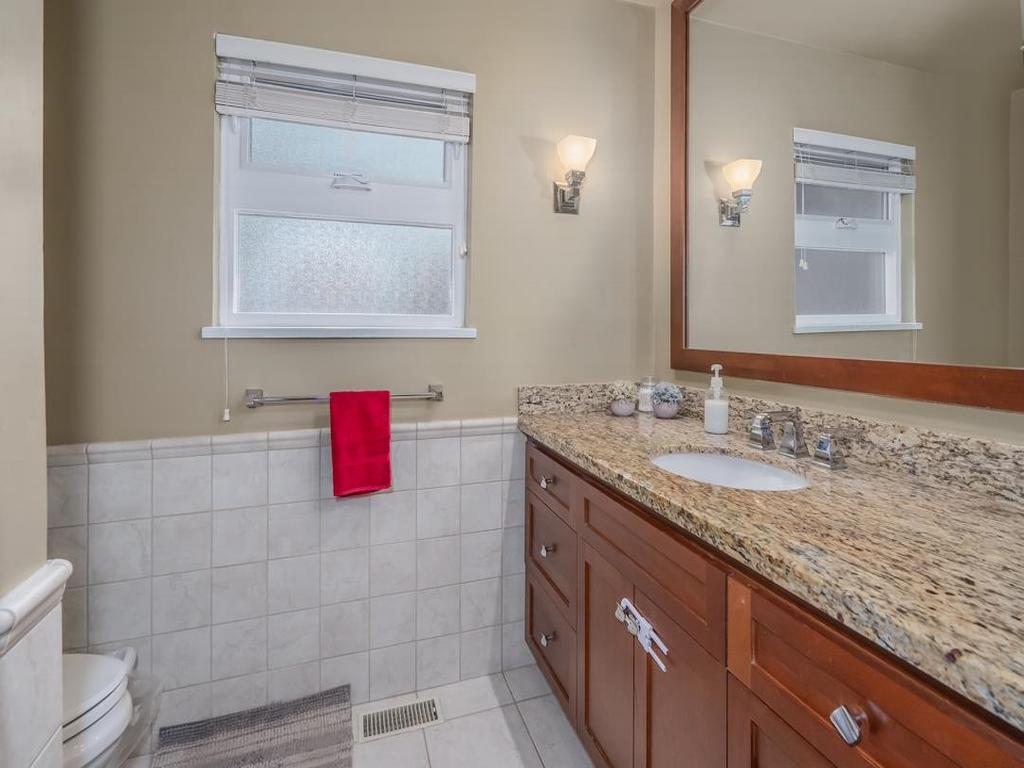 Listing Image for R3000514